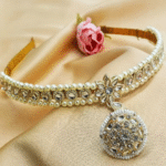 Matha Patti - Bridal Maang Tikka - Gold Plated Pearl - Image 2